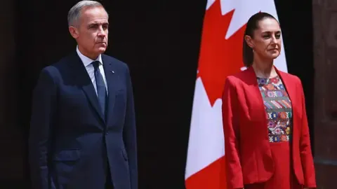 Canada and Mexico Leaders Agree to Strengthen Ties Amid Trade War with US
